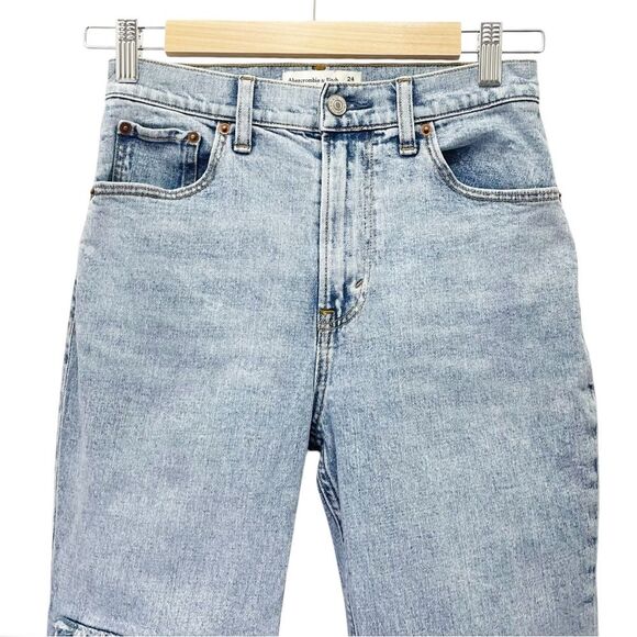 Abercrombie & Fitch Ultra High Rise Ankle Straight Jean Light Wash Size 24 | 00 - Picture 6 of 12